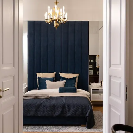 Luxury With Sauna And Bathtub 3 Min Main Square Appartement