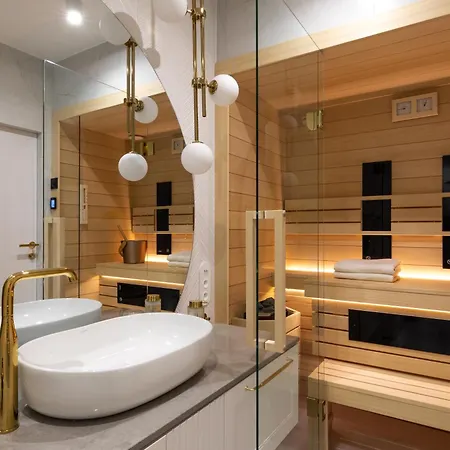 Luxury With Sauna And Bathtub 3 Min Main Square Lägenhet Kraków
